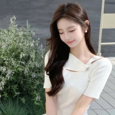 他她他她